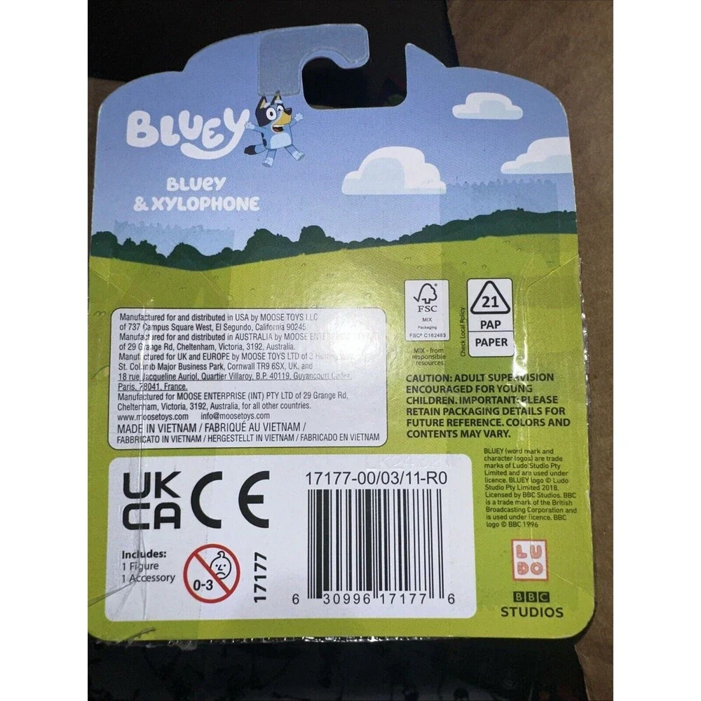 Moose Toys Bluey   2.5 inch Action Figure  Bluey & Xylophone